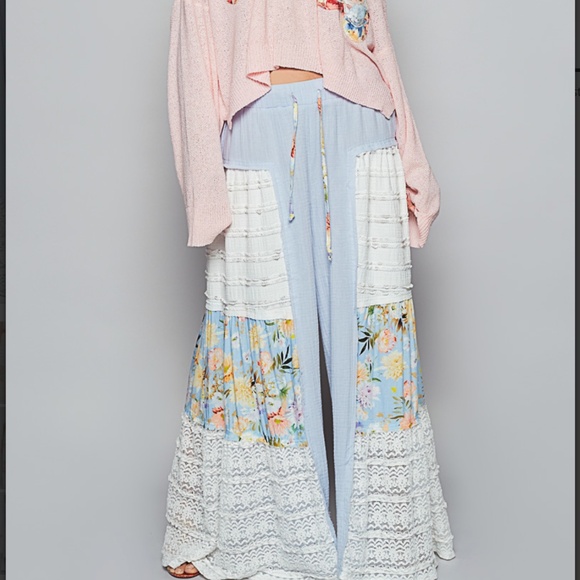 POL Light Blue Floral Wide Leg Pants - Picture 3 of 5